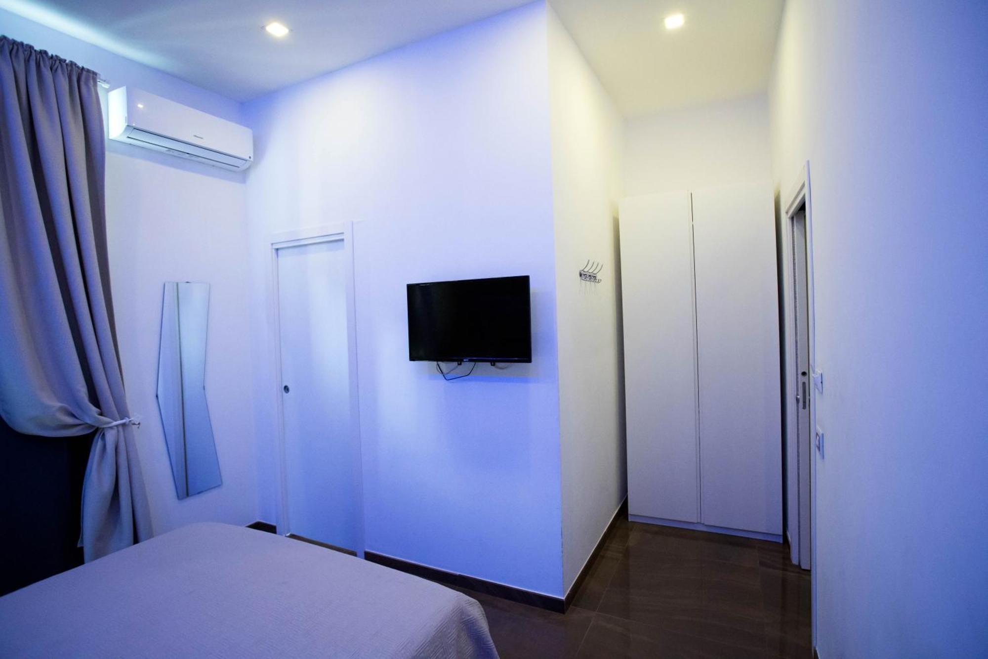 Bed and Breakfast Palazzo 15 Napoli Экстерьер фото