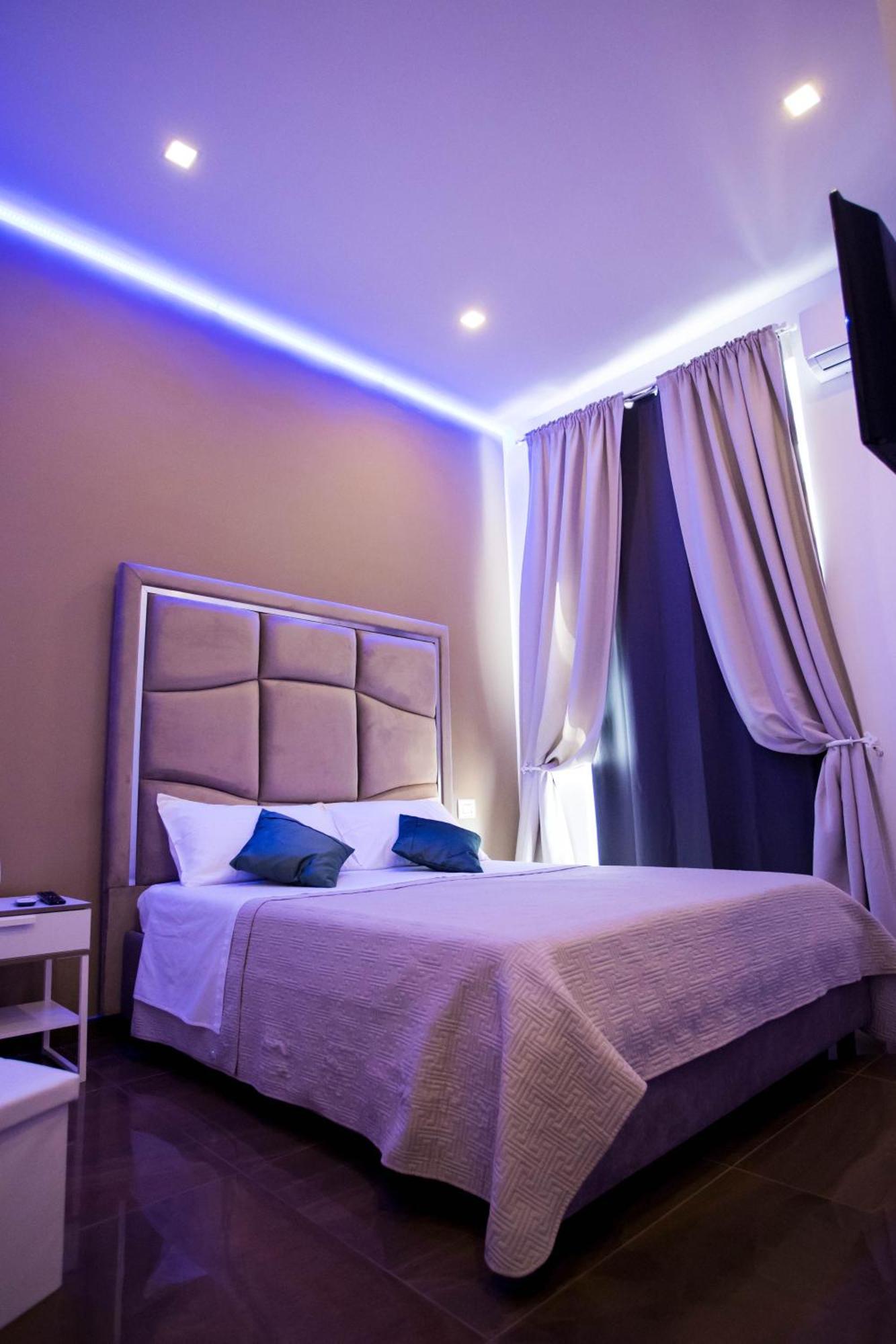 Bed and Breakfast Palazzo 15 Napoli Экстерьер фото