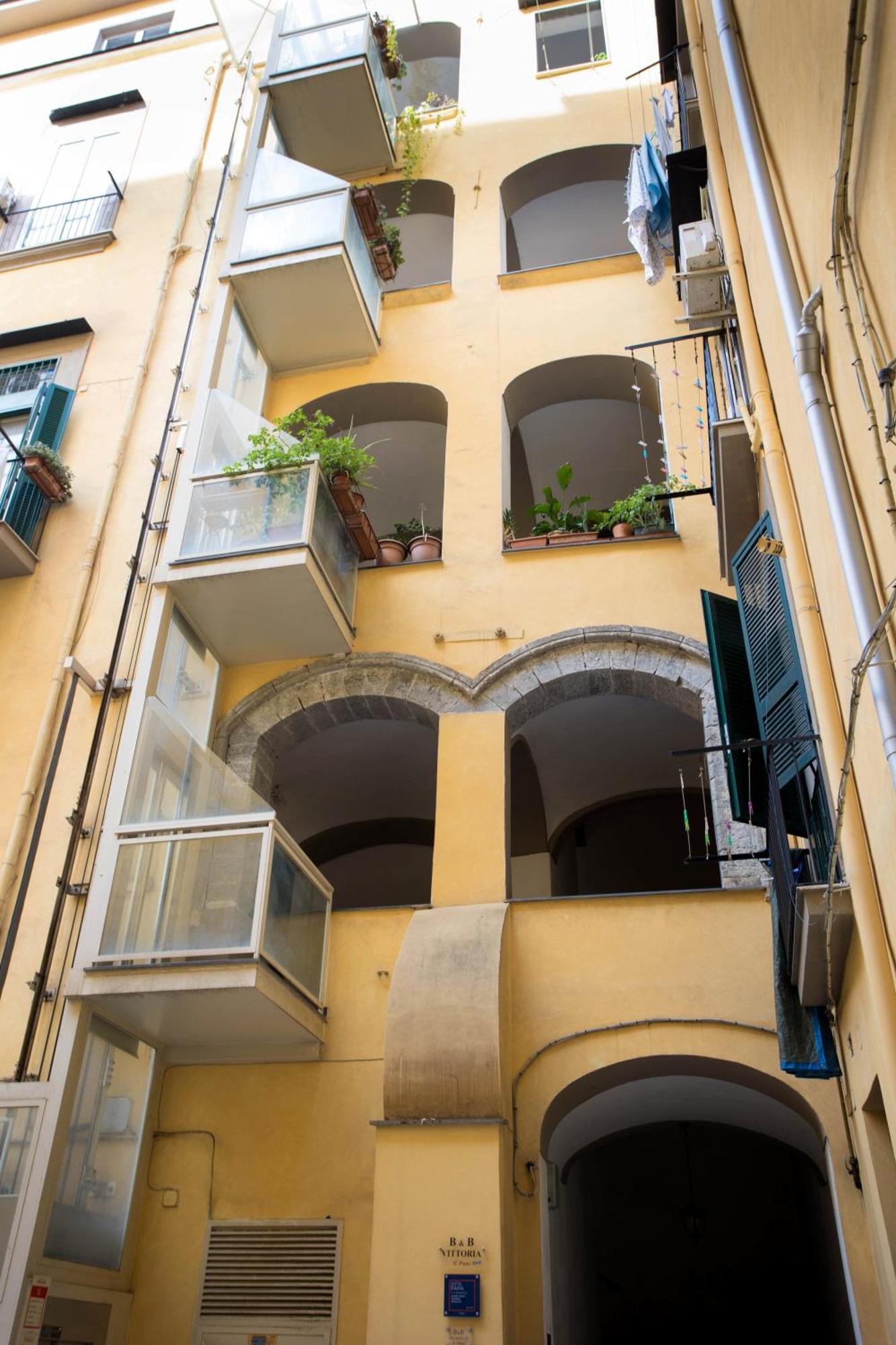 Bed and Breakfast Palazzo 15 Napoli Экстерьер фото