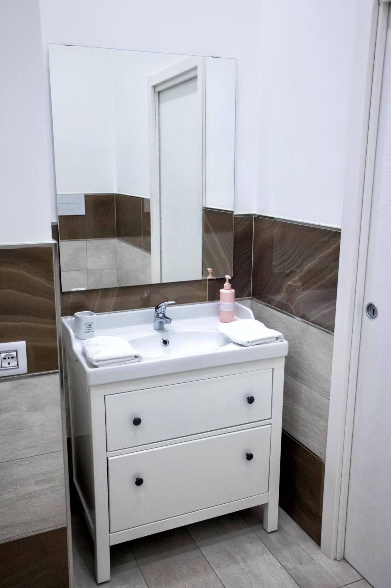 Bed and Breakfast Palazzo 15 Napoli Экстерьер фото