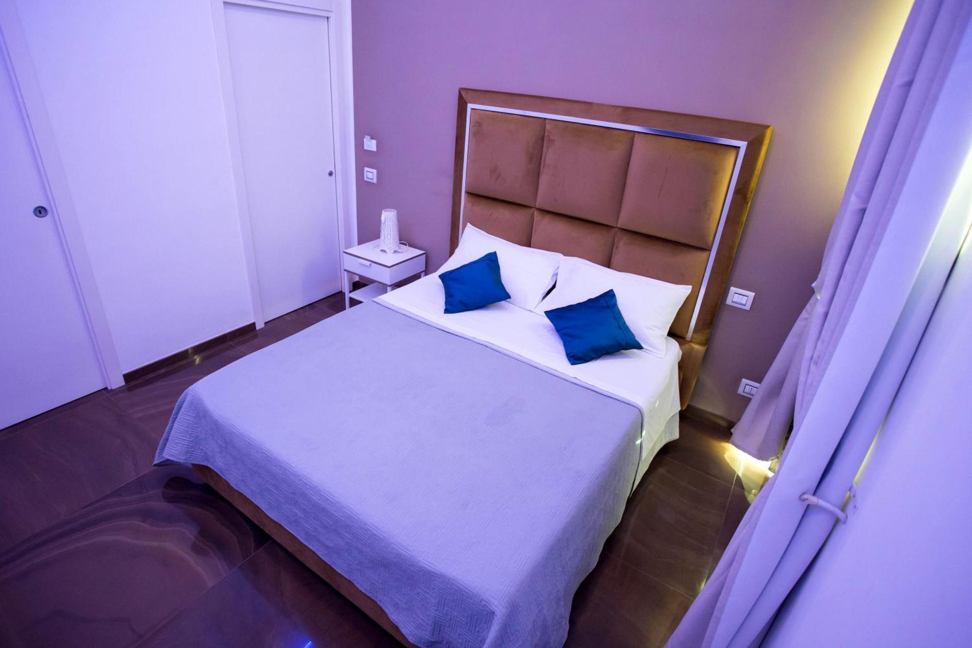 Bed and Breakfast Palazzo 15 Napoli Экстерьер фото