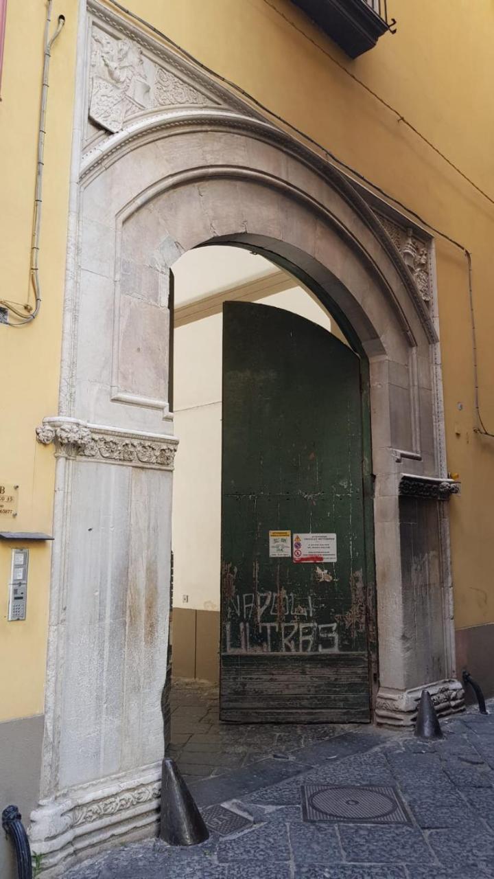 Bed and Breakfast Palazzo 15 Napoli Экстерьер фото